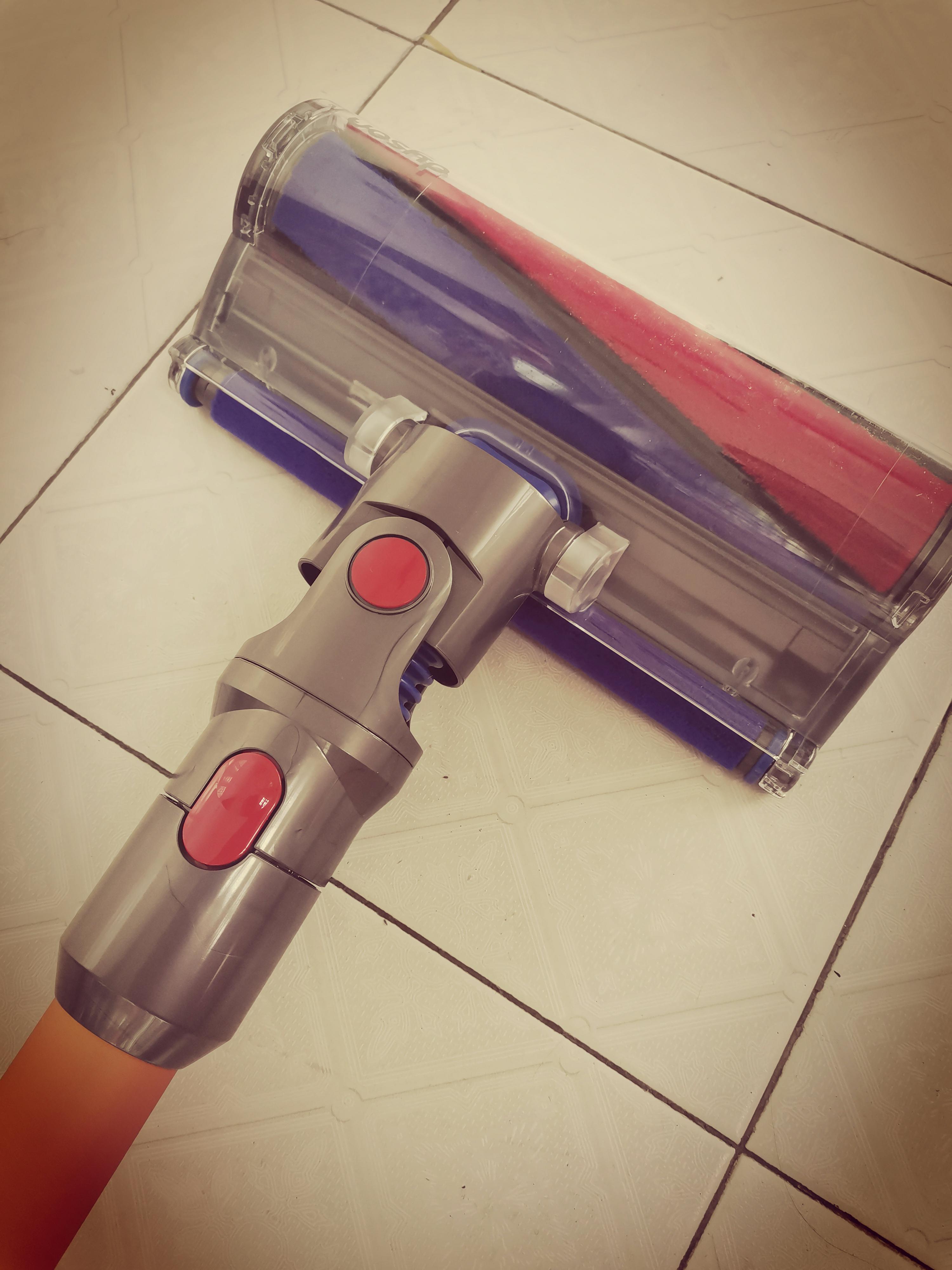 八零后“奶爸”痛下决心，网购的戴森吸尘器到货后有话要说