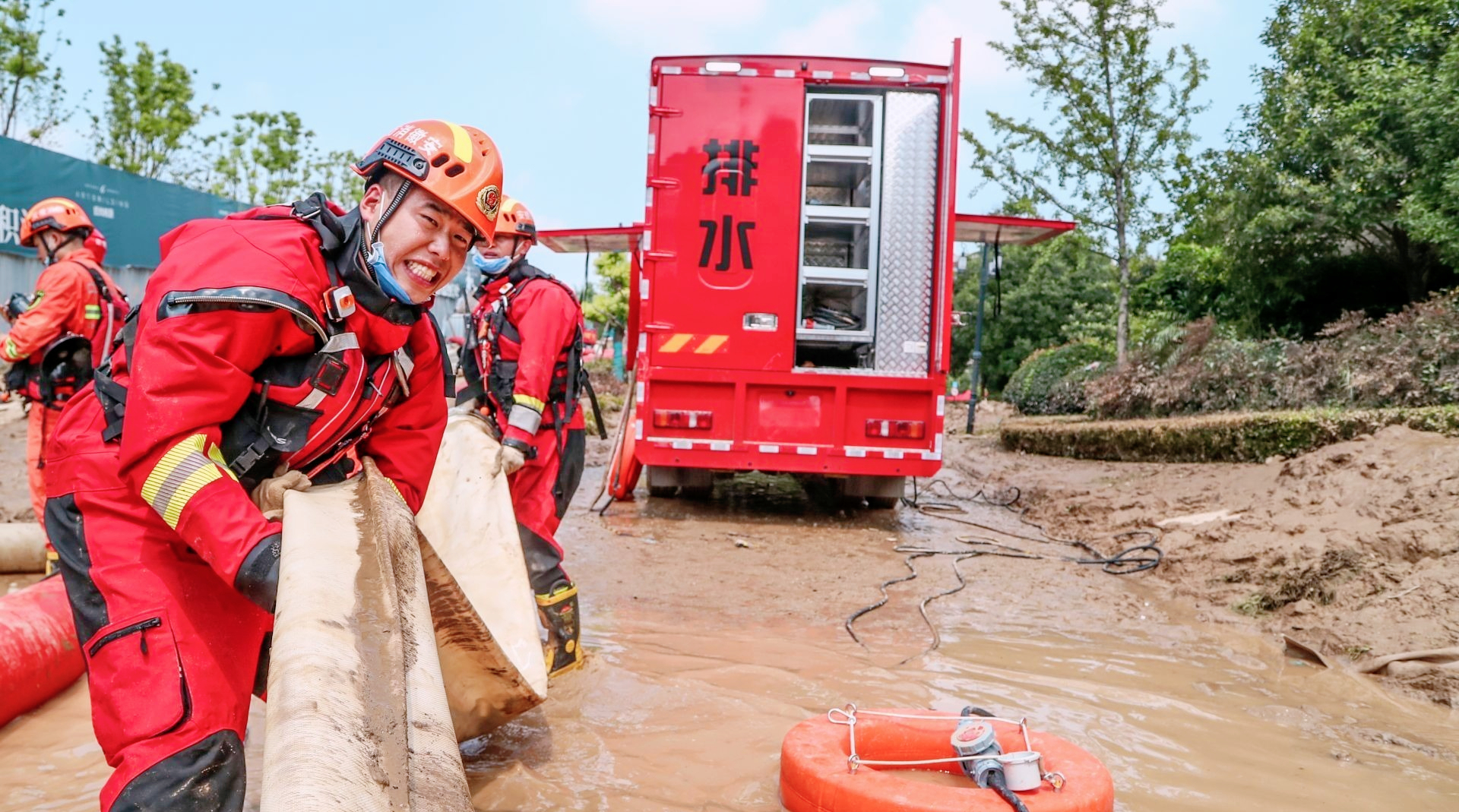 青岛暴雨排水,青岛暴雨内涝原因是什么