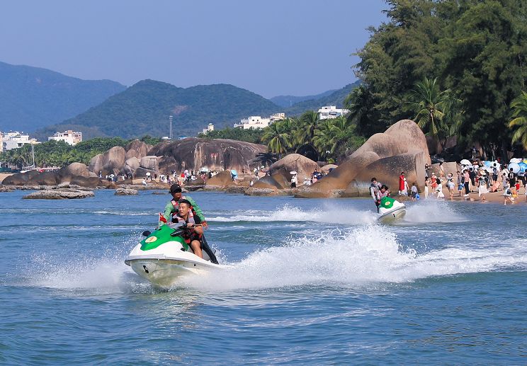 天涯海角游览区中的浪漫天涯,天涯海角旅游区评价