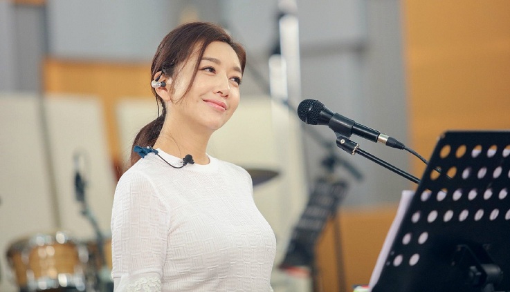 江珊,人好,歌好,演技好,挑男人的眼光更好