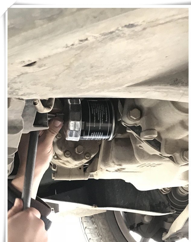 09年大众polo保养用什么机油,polo机油用5w30好还是用5w40好