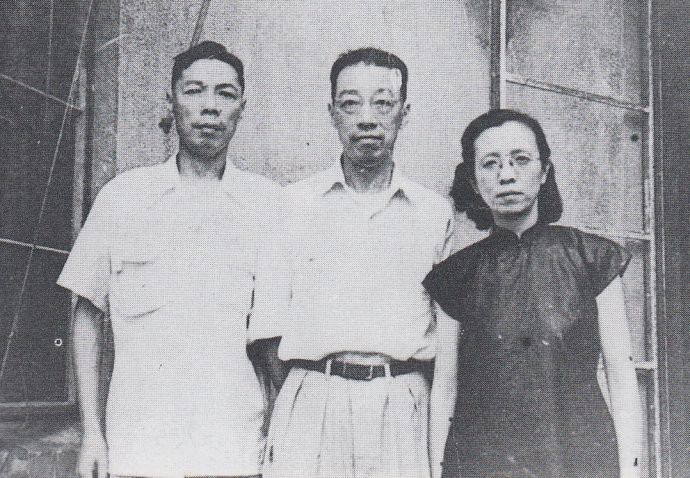 南京解放，一女子到三野驻地被哨兵拦下，报出姓名后政委亲自迎接