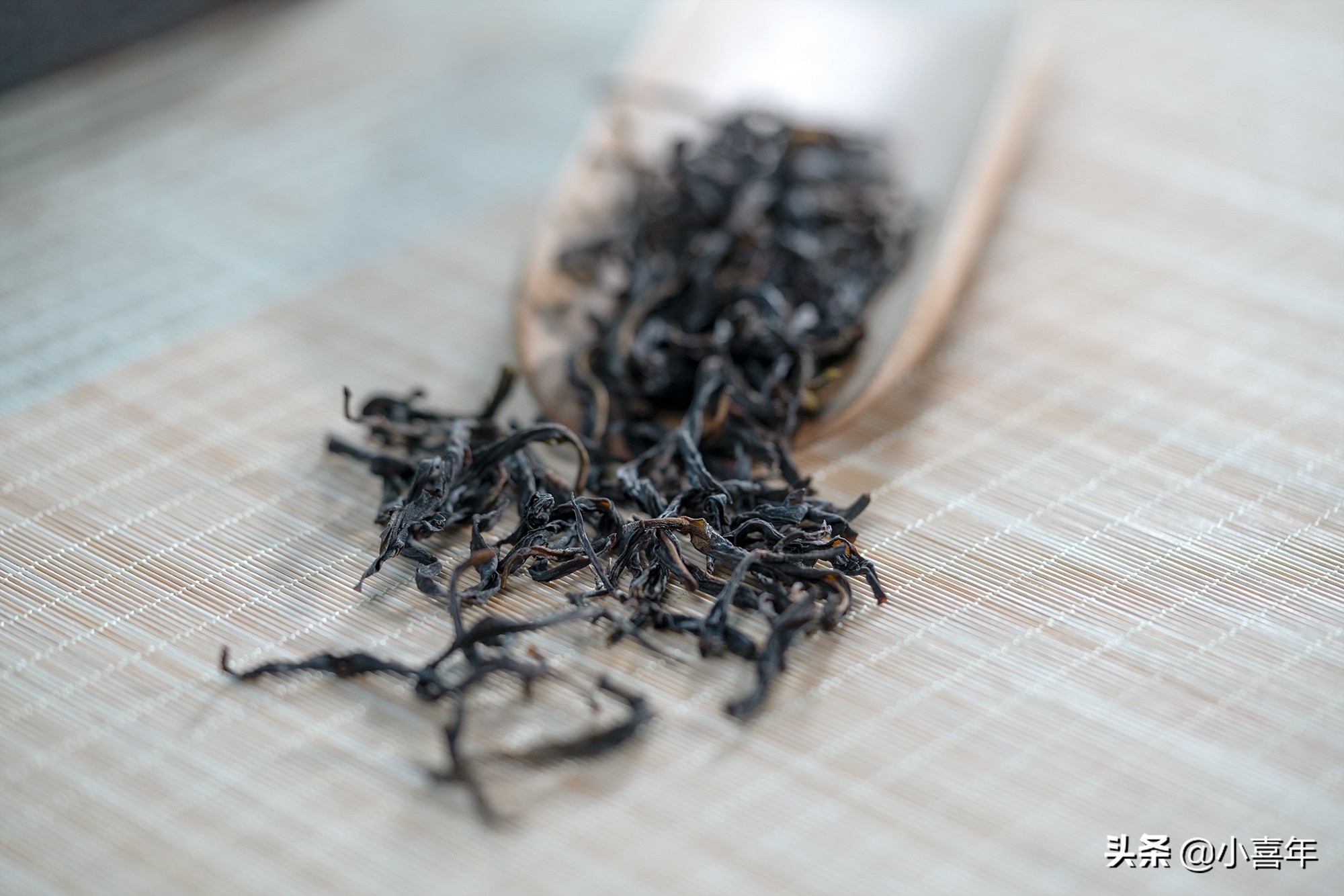 买茶如何防坑？记住这个通用的辨茶“五字诀”