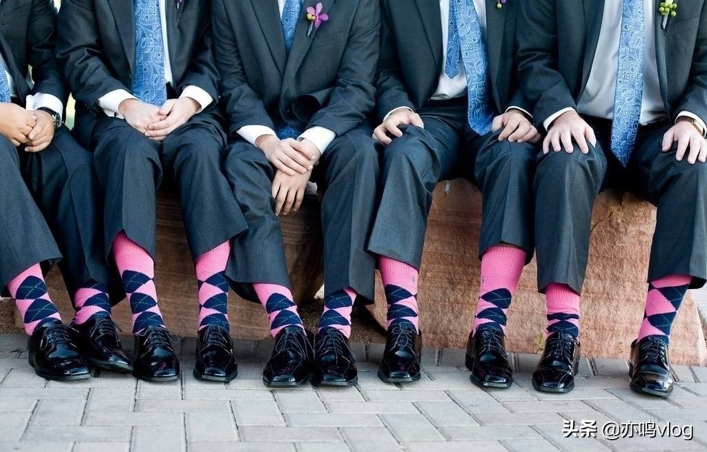 如何通过袜子来判断男人,看男生的袜子判断性格