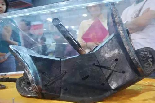 “骑木驴”都是假的？狗头铡也不是刑具？假*物文**和伪历史