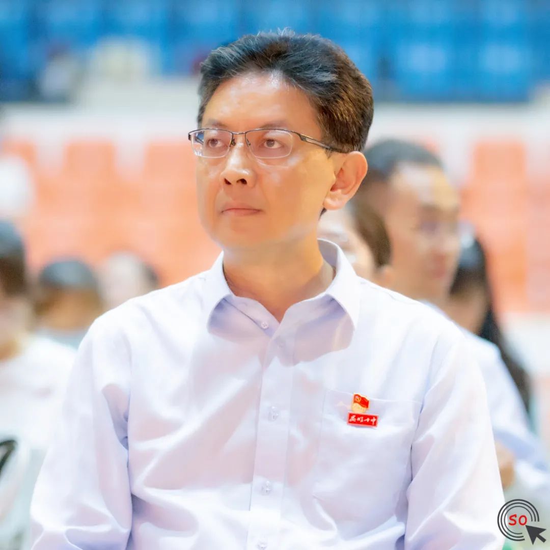 昆明行知中学教师节表彰大会,白塔中学隆重举行开学表彰大会