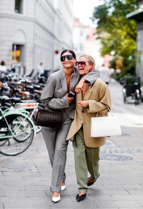 扔掉过时的鞋子,扔掉你的小白鞋