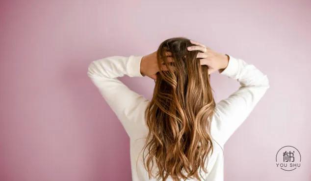 老公月薪300要离婚,工资5000老婆嫌少要离婚