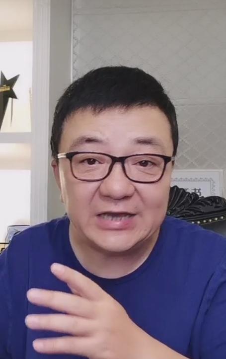 董路点评国足三大门将前景：刘殿座坐稳主力，王大雷颜骏凌存短板