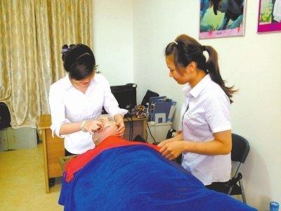 大众职业与小众职业比较,新兴偏门高薪职业有哪些