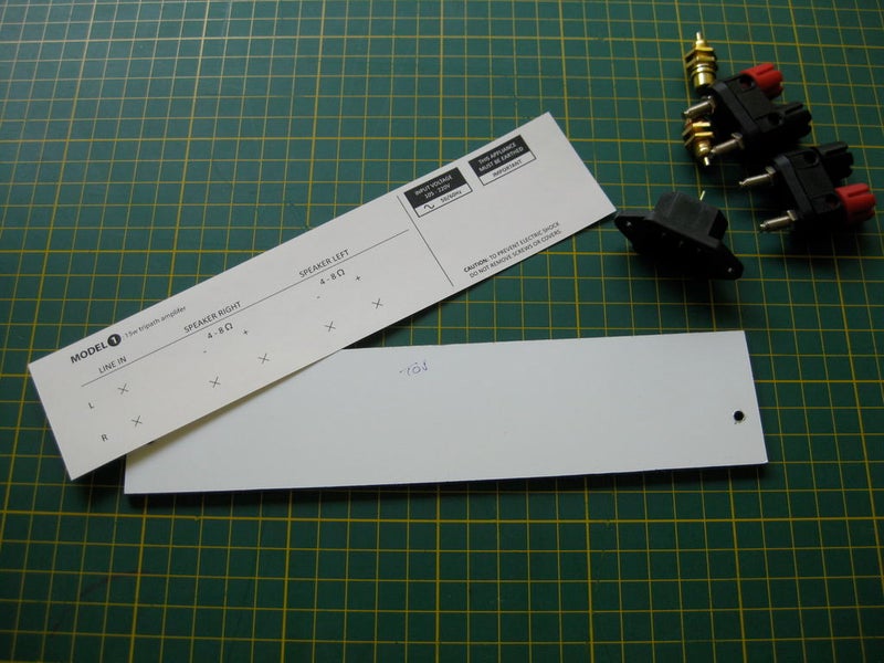 为书房DIY一台简易功放，机箱采用铝塑板自己制作，简约又好声