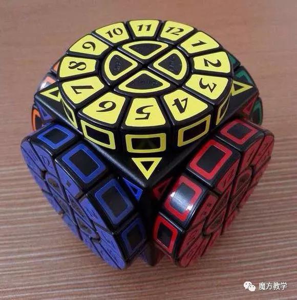 又简单又快的魔方教学,魔方教程最易看懂的魔方入门技巧