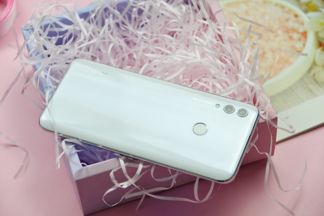 2000万柔光自拍照亮你的美,5000左右自拍美颜