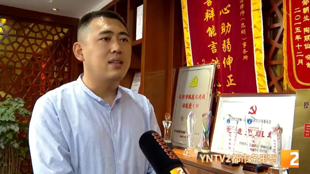 八旬老人被狗绳绊倒身亡如何避免,老人被狗绳绊倒是什么狗