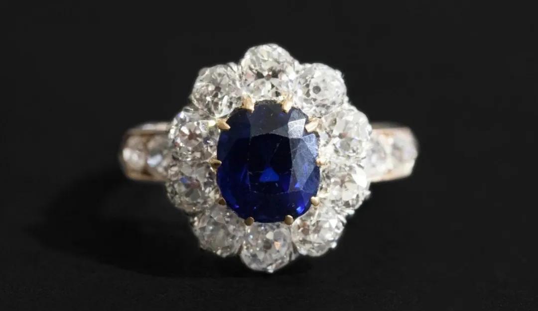 来自亿万年前的“蓝颜”女神，只有五万分之一的机会遇上她的爱情