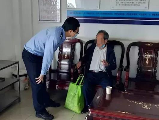 3岁走失萌娃无情拒绝民警帮助,2岁萌娃走失24小时后续