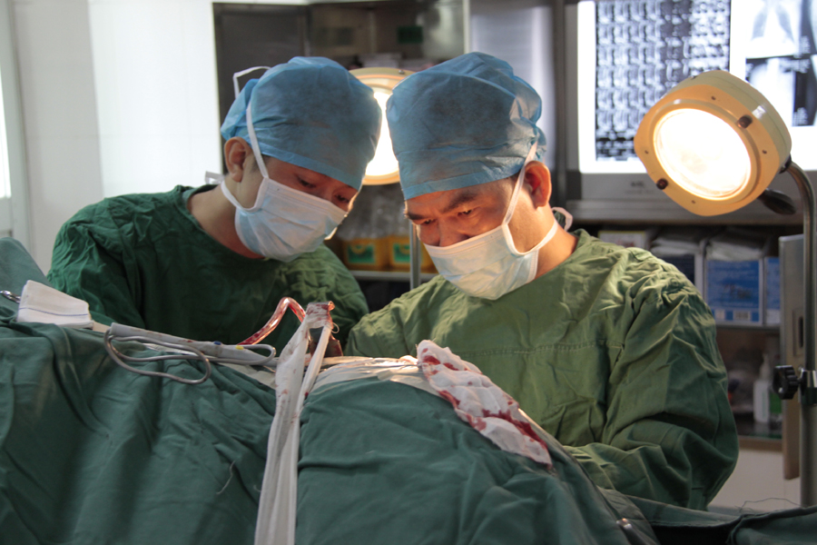 劳动者风采张载宏视频,高州中医骨科医院张会忠