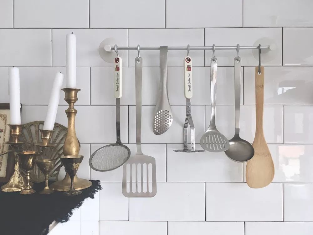 用水泥砌橱柜,用粘土捏一个好看的柜子