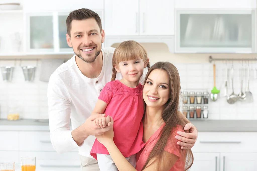 孩子不愿意和家长说话该怎么沟通,孩子不肯跟父母亲说话怎么办