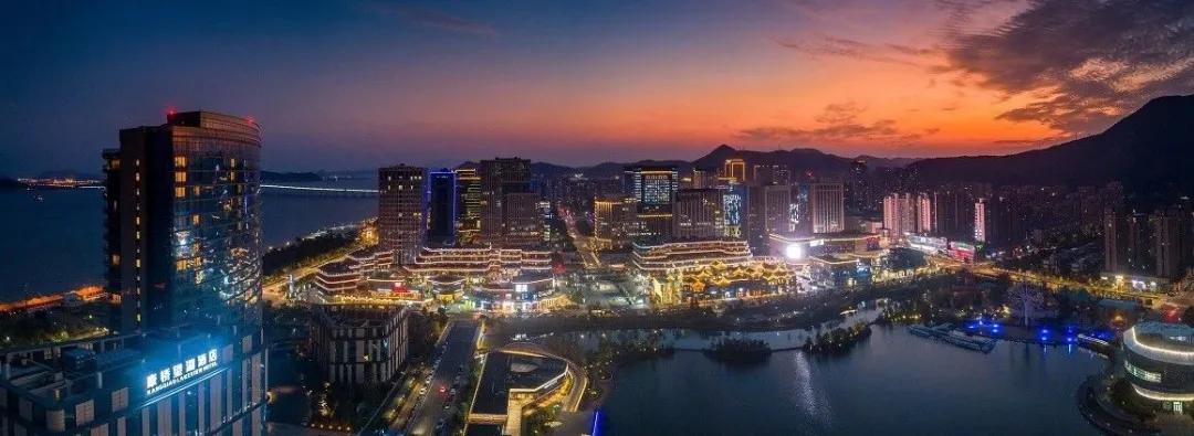 晨昏暮色正苏醒，这是我爱的舟山