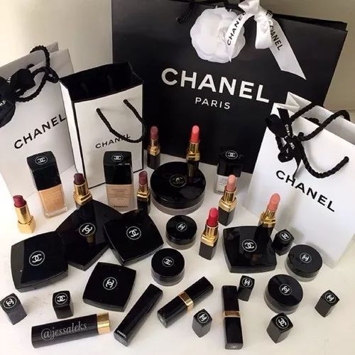 与青春痘说再见,放下所有执念和过去说再见