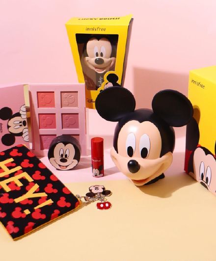 跟迪士尼联名的彩妆 (迪士尼彩妆联名)
