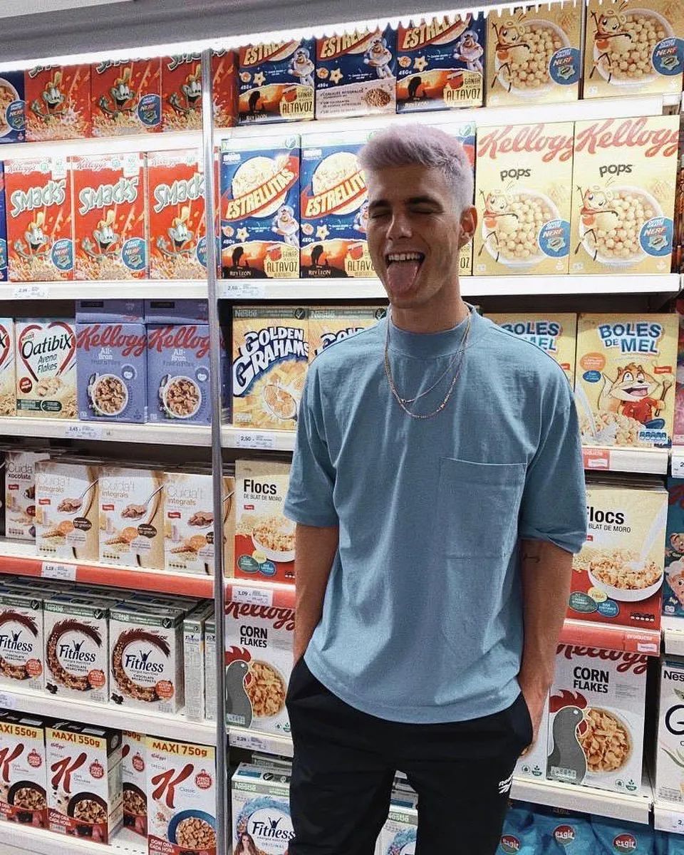 西班牙高颜值男模27岁,西班牙男身高