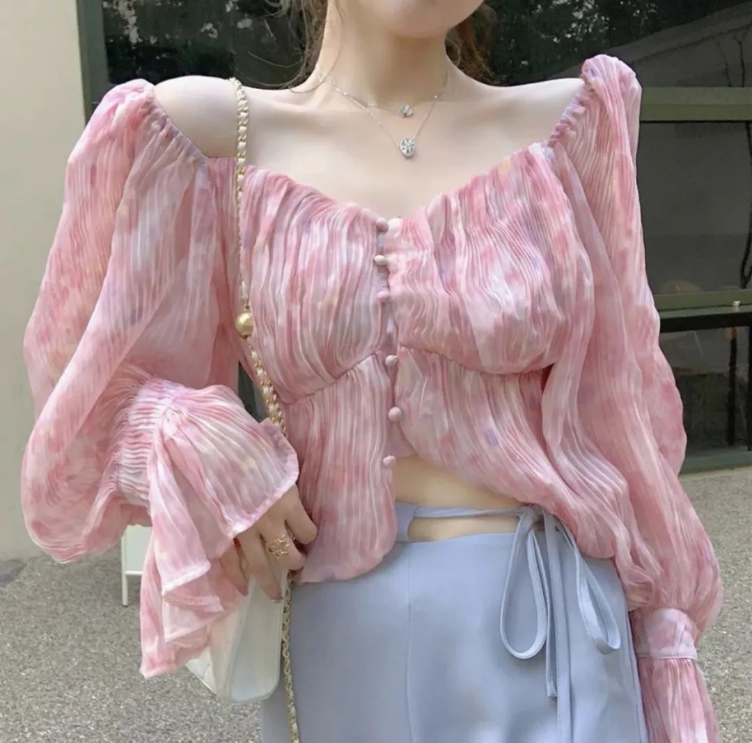 为什么网购的衣服穿上不好看,网上买的衣服为什么都那么难看