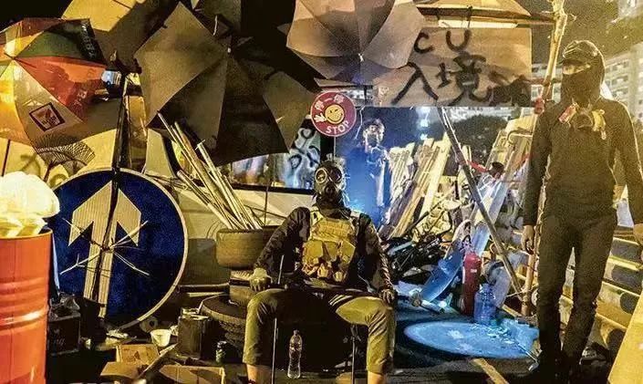 吴健：“*力暴**割据”校园民粹主义侵蚀香港大学