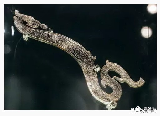 诸葛亮帮谁借了25万支箭,诸葛亮借荆州有借无还