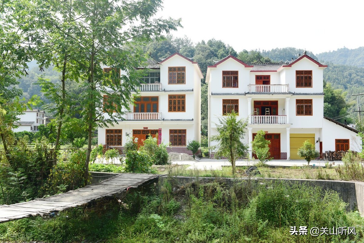 坟场不如当年屋场意思,为什么千年坟场不如当年屋场