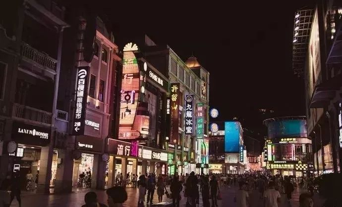 五一必打卡人气美食街推荐,7条吃货必打卡的美食街