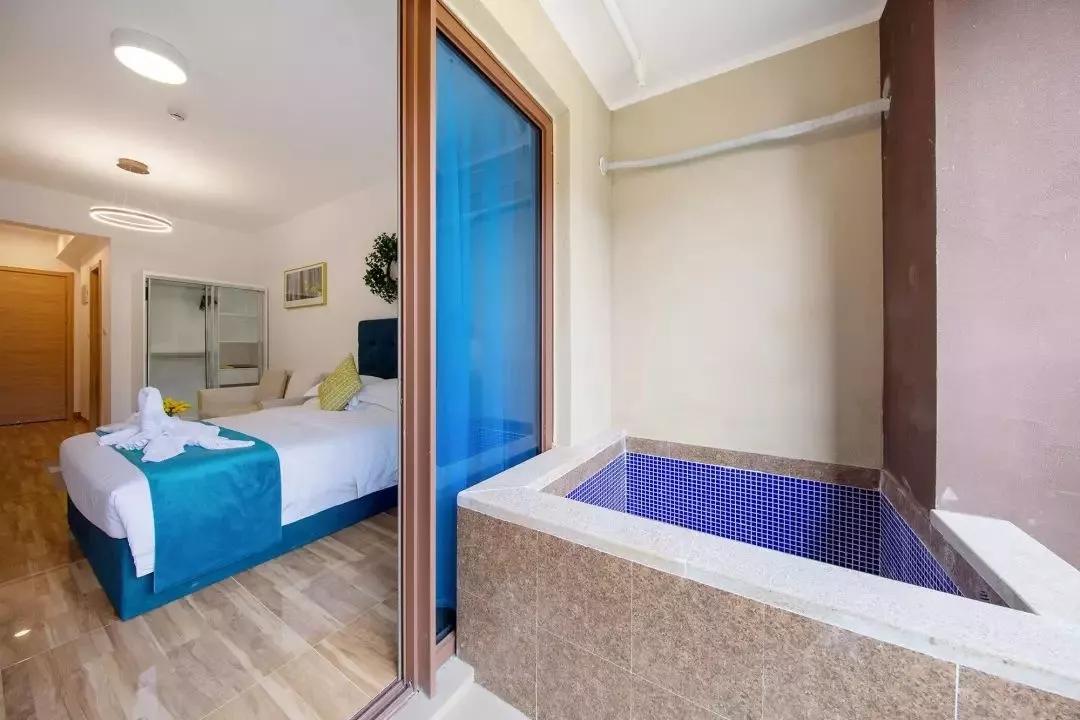 广东省内海拔最高的5星温泉金叶子，高山温泉+房间温泉一并拥有