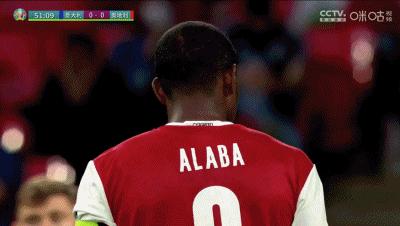 欧洲杯首场加时，两大替补建奇功，意大利2比1胜奥地利晋级八强