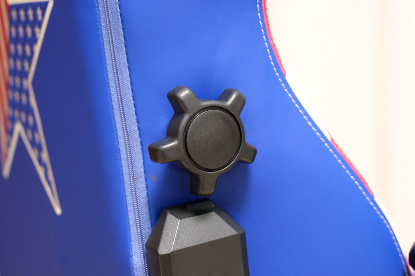 dxracer迪锐克斯电竞椅多宽,电脑椅迪锐克斯dxracer