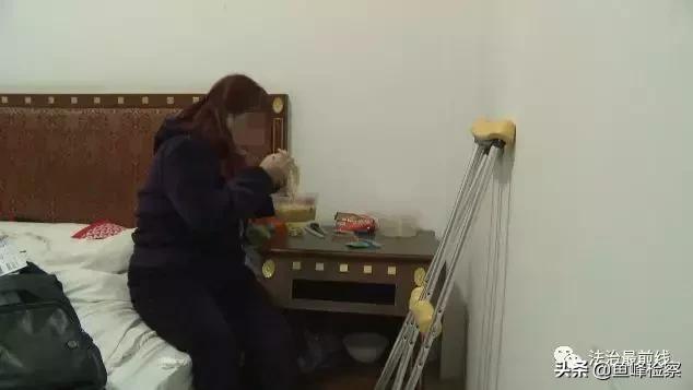 女子骨折术后,骨折术后复查发现钢钉有错位