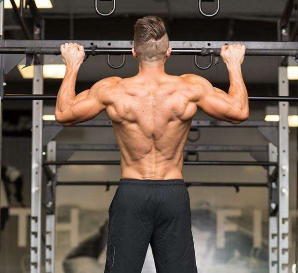 针对背部肌群的训练动作,背阔肌最佳背部训练动作