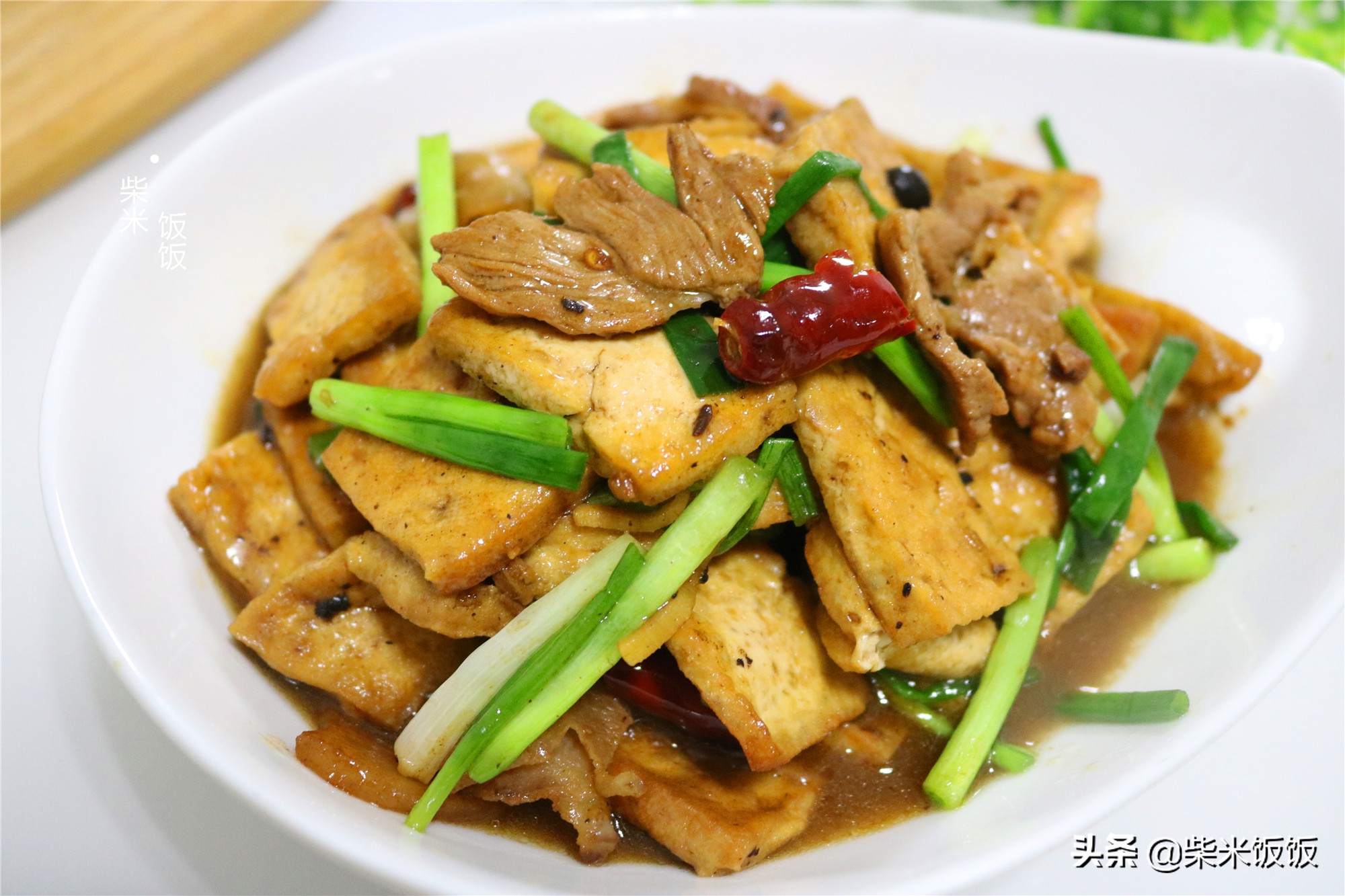 晚餐简单的三道家常菜,推荐几道家常菜周末做给家人吃