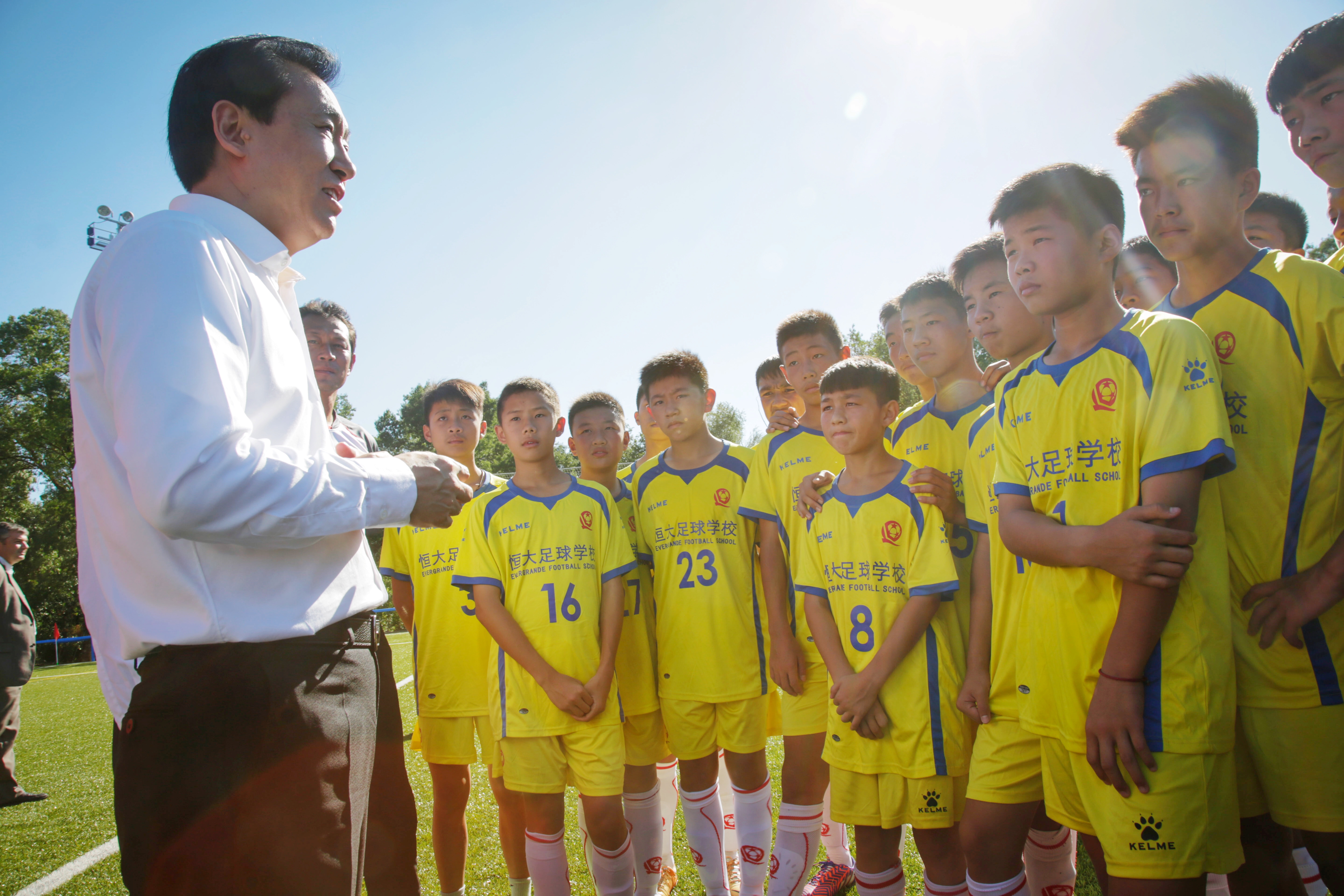 十年磨一剑足球,恒大青训结硕果足坛名宿纷纷点赞