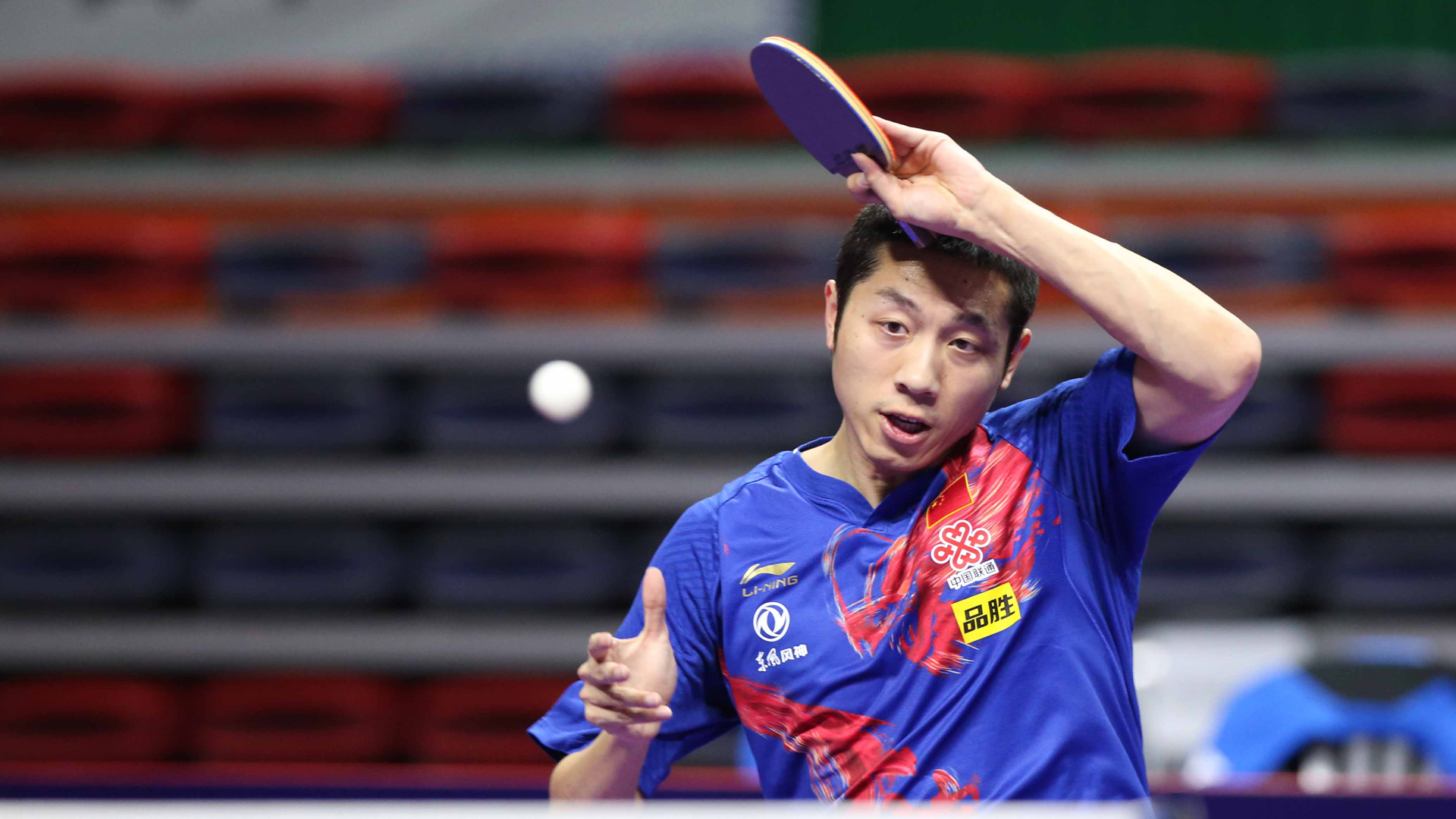 日本知名教练赞樊振东“强到变态”：张本智和应学习他的这种打法