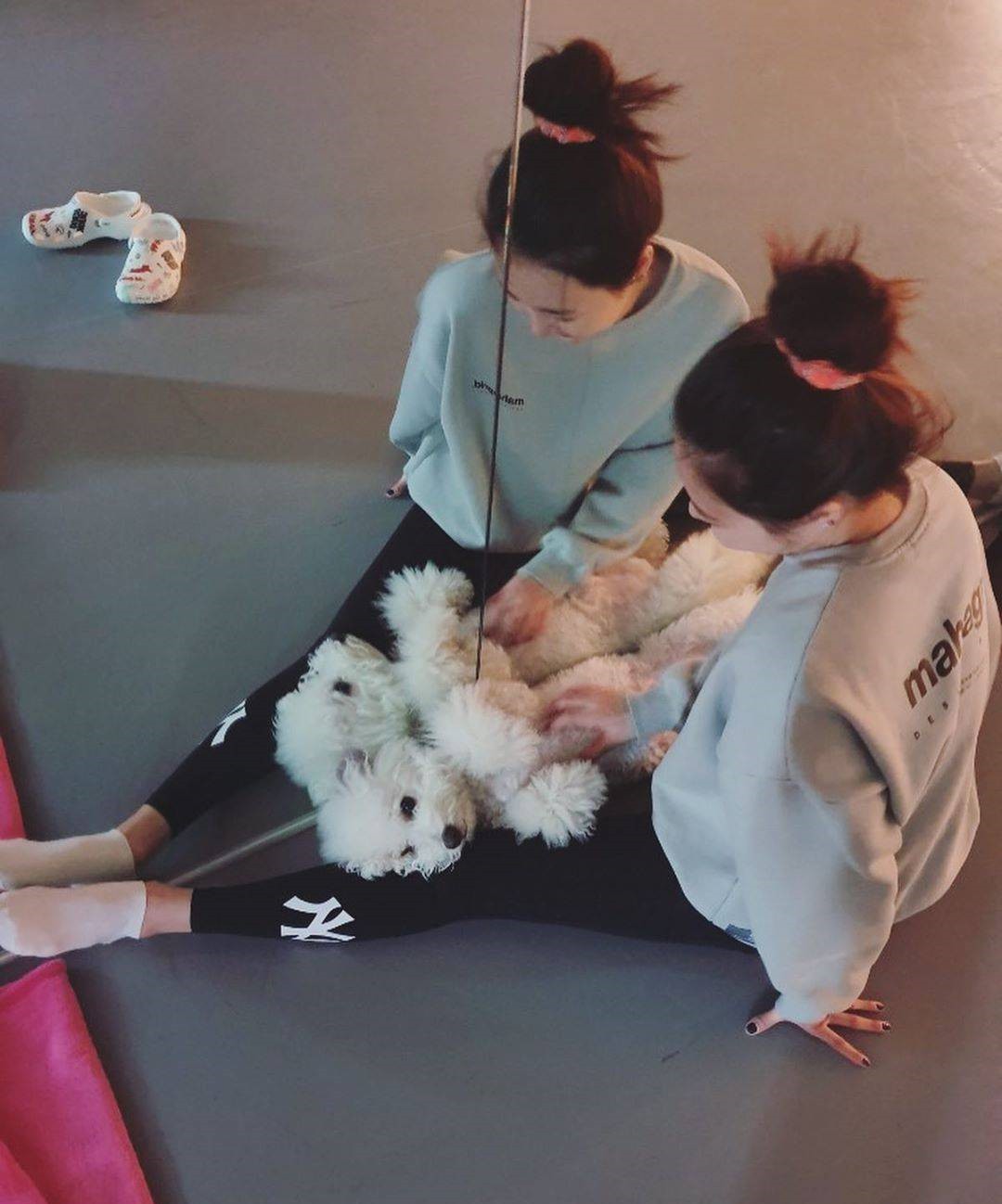 泫雅风卫衣推荐,泫雅风衣服穿搭技巧卫衣女