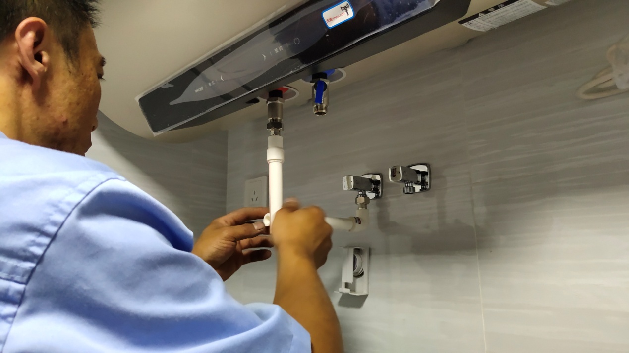 ao史密斯薄型速热电热水器,史密斯50升节能电热水器