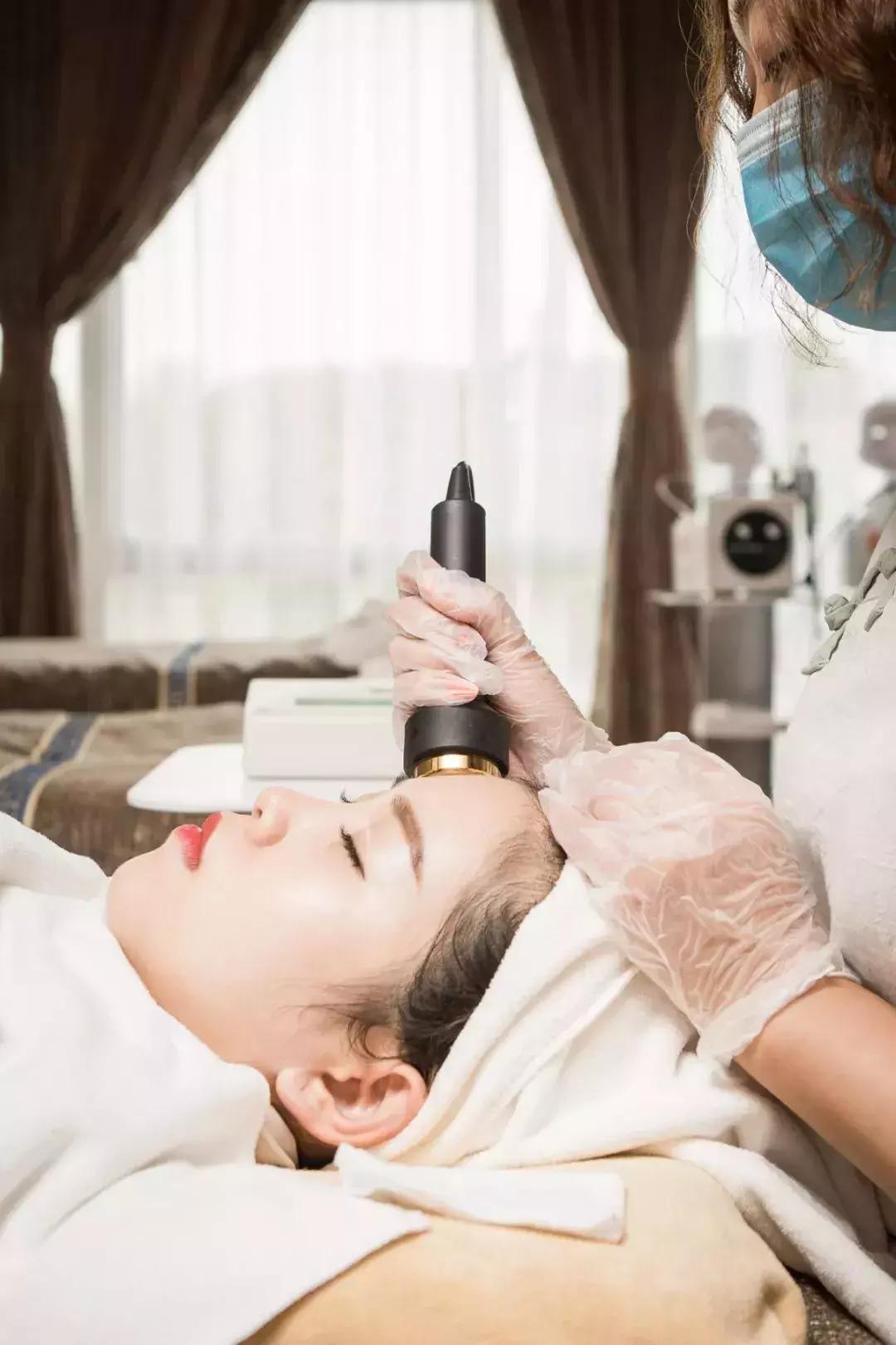 火爆欧洲、迪拜的“漂浮舱”来天津了!躺45分钟等于睡眠8小时