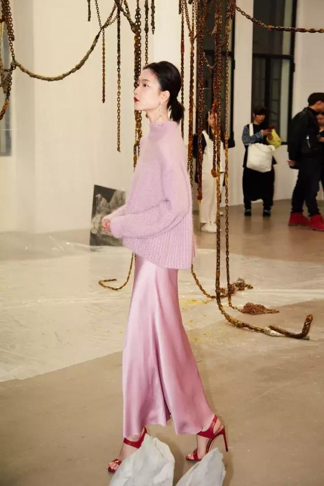 站军姿怎么样才不累,站军姿几个要点