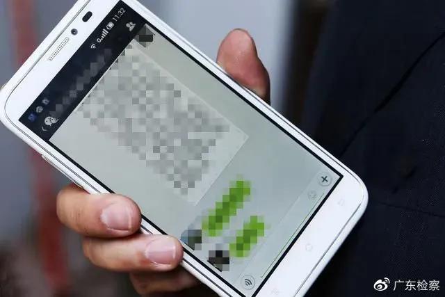 广东一男子卖鸭子被抓,一男子贩卖鸟却被抓