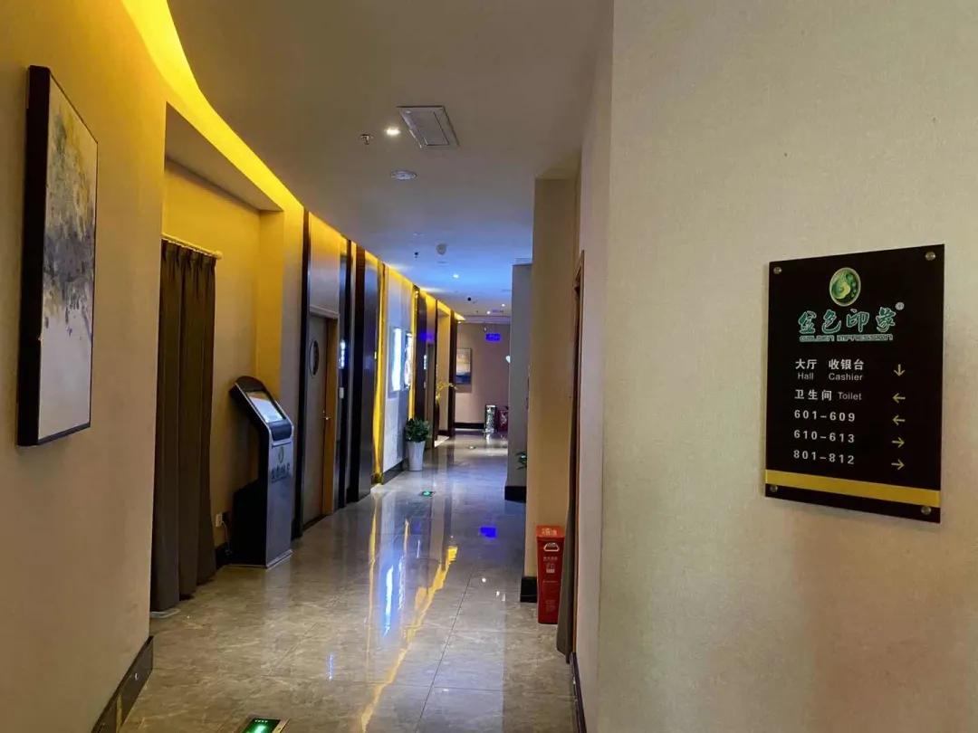 去长沙必去茶颜悦色,来长沙打卡茶颜悦色的朋友圈文案