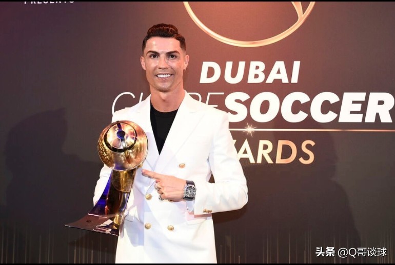 罗三岁可爱视频,罗三岁c罗庆祝动作