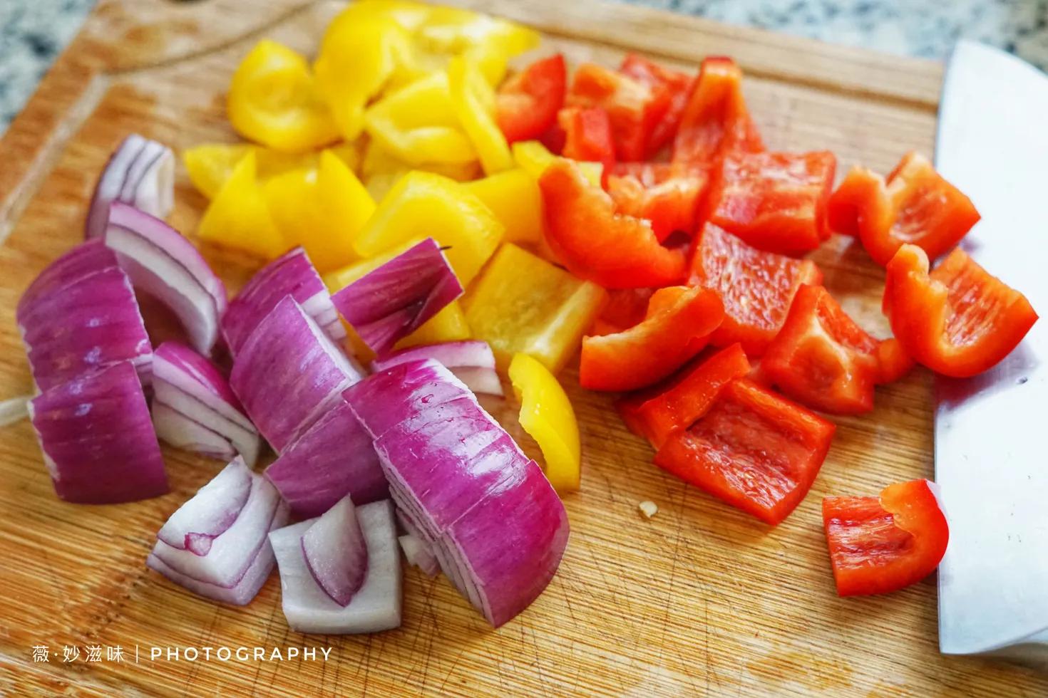 低脂彩椒鸡肉串晚餐,自制低脂少油彩椒鸡肉串