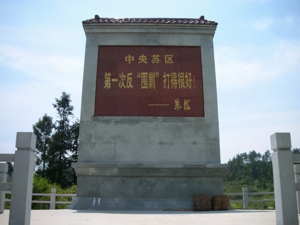 金门战役对萧峰的处理,萧峰兵败金门守军主将是谁