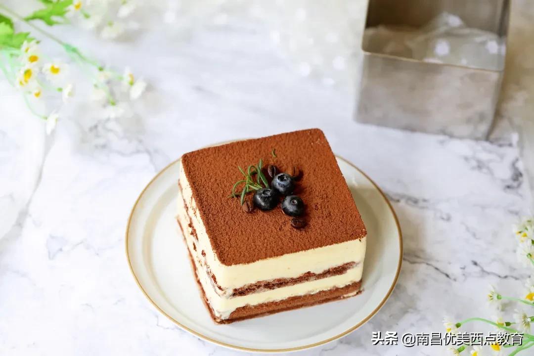 提拉米苏怎样才做到入口即化,零失败入口即化简易版提拉米苏